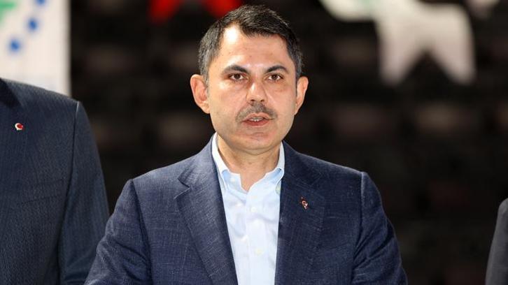 Bakan Kurum: Bayramın mübarek, günün aydın olsun Türkiye'm